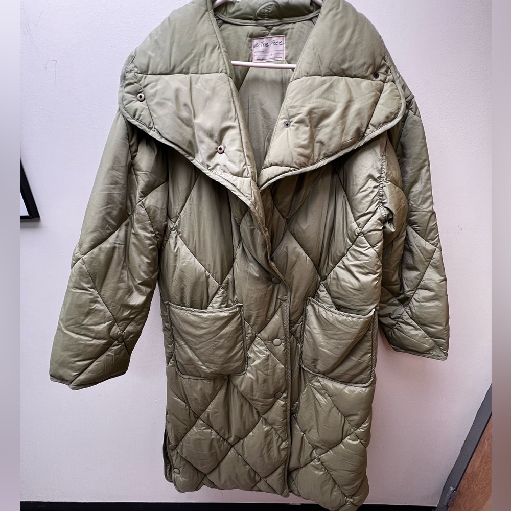 We The Free Joanna Maxi Puffer Jacket in Olive